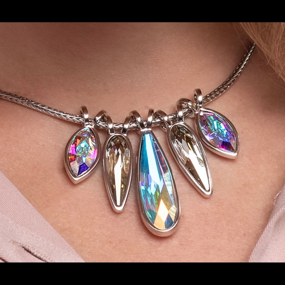 Exquisite Touchstone Removable Crystals Necklace Swarovski aurore boreale BNIB - Picture 2 of 6